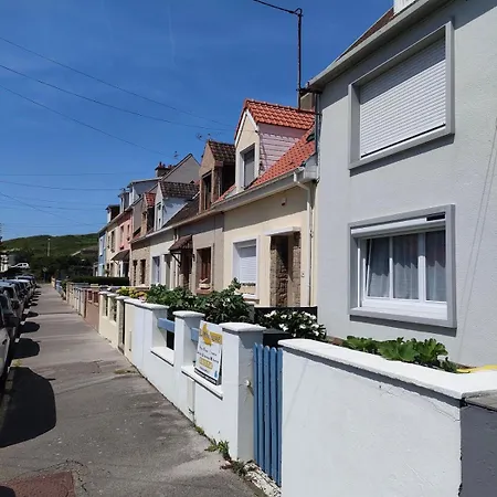 Prázdninový dům L'olivier Proche Mer, 3chambres Avec Terrasse Et Jardin Proche Le Portel